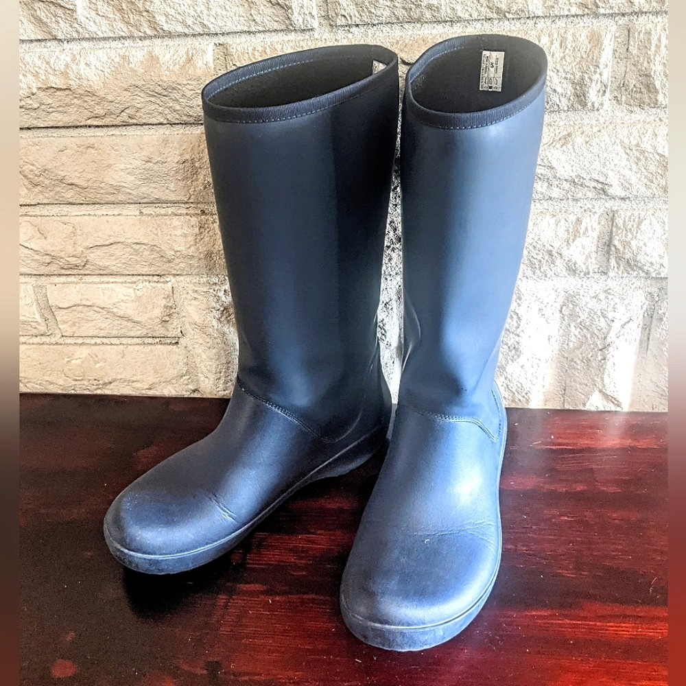CROCS Rainboots